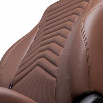 24 649 р. Комплект чехлов для сидений (к. Trend Spor Орегон) БАЙРОН ст ПРЕЗИДЕНТ Lord Autofashion  Ford Focus  3 (2010-2019) универсал дорестайлинг, хэтчбэк дорестайлинг, седан дорестайлинг, седан рестайлинг, универсал рестайлинг, хэтчбэк рестайлинг (темно-коричневый, вставка темно-коричнвая+коричневая, строчка коричневая)  с доставкой в г. Керчь. Увеличить фотографию 2