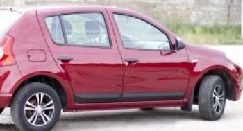 Молдинг на двери передний правый узкий Русская Артель Renault Sandero Stepway  (BS) (2010-2014) (шагрень)