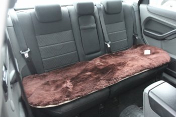 Квадраты на заднее сиденье (короткий ворс натур. мех ) Автопилот  (коричневый)