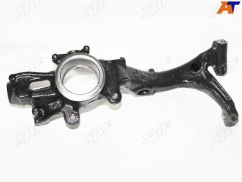 Кулак поворотный VOLKSWAGEN PASSAT B5 96-05 LH SAT ST-8D0407257AL