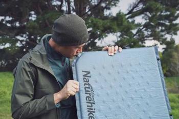 3 019 р. Коврик самонадувающийся с подушкой Naturehike, 185х60х2,5 см, синий Naturehike nh15q002-d-blsn  с доставкой в г. Керчь. Увеличить фотографию 3