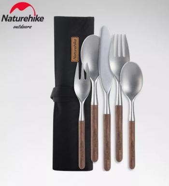 5 649 р. Набор столовых приборов Naturehike 5 в 1 (нож, 2 вилки, 2 ложки), нержавеющая сталь, орех, в чехле Naturehike nh20cj014-51  с доставкой в г. Керчь. Увеличить фотографию 1