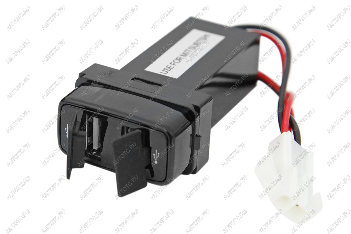 1 269 р. Розетка USB 3,1A для Mitsubishi 35x17 РИФ rif22-4-1013000  с доставкой в г. Керчь