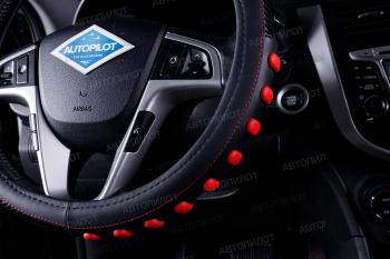 629 р. Оплётка на руль (37-39см BLW-011 кож/зам+карбон ) Автопилот   (черный/красный)  с доставкой в г. Керчь. Увеличить фотографию 2