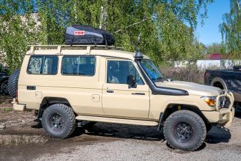 8 539 р. Бокс автомобильный на крышу РИФ мягкий (98x73.5x32 см)  wrb012  с доставкой в г. Керчь. Увеличить фотографию 5