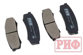 1 039 р. Колодки тормозные задние РИФ Toyota LC 105,120, Mitsubishi Pajero 3, 4 OEM 04466-60020, 04466-60010 , 4605A448  riftoy-04466-60020  с доставкой в г. Керчь. Увеличить фотографию 2