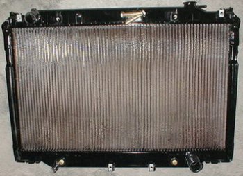 LANDCRUISER РАДИАТОР ОХЛАЖДЕН AT 4.5 (2 ряд) BODYPARTS tylan92-912
