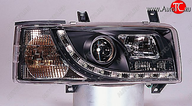 31 649 р. TRANSPORTER ФАРА Л+П (КОМПЛЕКТ) ТЮНИНГ ЛИНЗОВАН (DEVIL EYES) П ПРЯМОУГ РЕШЕТК ЛИТОЙ УК.ПОВОР (SONAR) ВНУТРИ ЧЕРН SONAR vwtrn90-001b-n  с доставкой в г. Керчь