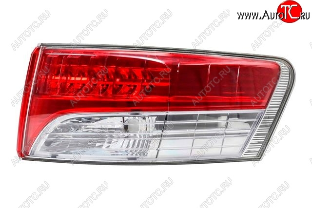 7 599 р. Фонарь задний правый внешний (диодный) DEPO  Toyota Avensis  T270 седан (2008-2011) дорестайлинг  с доставкой в г. Керчь