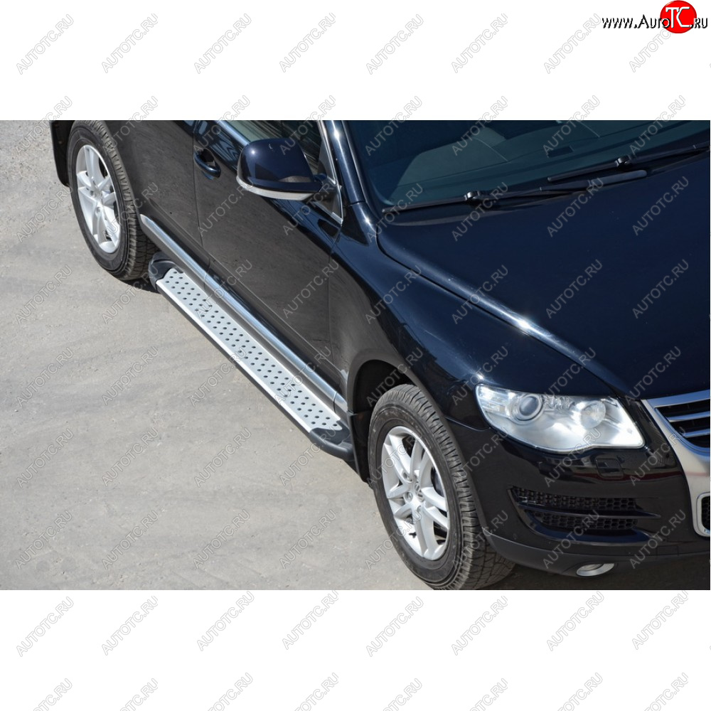 31 999 р. ПОРОГИ «БУМЕР»  АЛЮМИНИЕВЫЕ С РЕЗИНКОЙ    Volkswagen  TOUAREG  1797  с доставкой в г. Керчь
