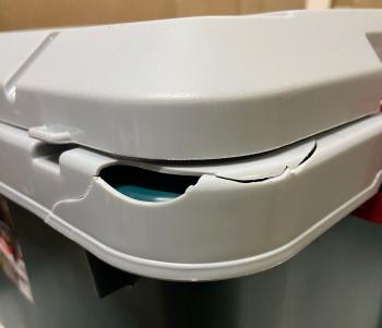 2 609 р. Ящик экспедиционный IRIS RV BOX RV600C c двойной разделенной крышкой, 40 л. 61,5x37,5x34 см.(уценка)  rv600c_u  с доставкой в г. Керчь. Увеличить фотографию 2