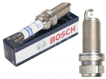 Свеча зажигания TOYOTA AURISCOROLLAPREMIOYARIS 06- BOSCH 0242229708