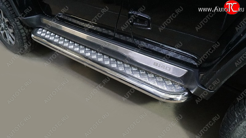 31 899 р. Пороги с площадкой 60,3 мм ТСС Тюнинг BAIC BJ40 (2022-2025) (серые)  с доставкой в г. Керчь