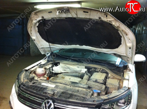2 699 р. Упор капота Volkswagen Tiguan (2008-н.в.) ТехноМастер ТехноМастер 8231.8800.04  с доставкой в г. Керчь