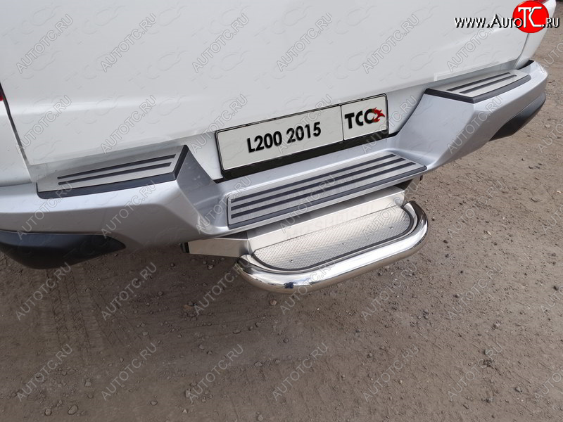 1 000 000 р.  ТСС Тюнинг MITSUBISHIL200 2015-2018 - Задняя подножка (нерж. лист) 60,3 мм (под фаркоп)  mitl2001531  с доставкой в г. Керчь