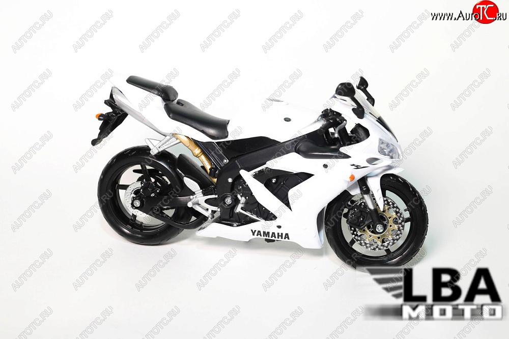 1 599 р. Модель мотоцикла Yamaha YZF-R1 04-06 Белого цвета масштаб 112  лб-00000320  с доставкой в г. Керчь