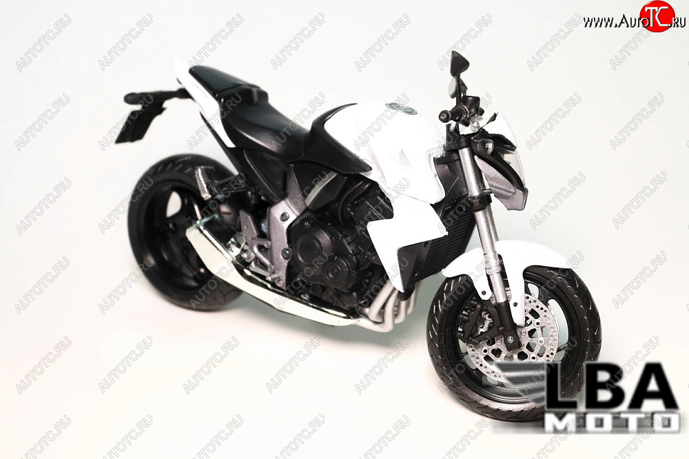 1 599 р. Модель мотоцикла Honda CB 1000R Hi-Res Белого цвета масштаб 112  пм-00000840  с доставкой в г. Керчь
