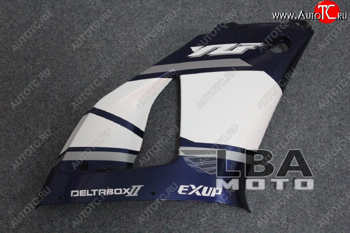 3 779 р. Правый верхний боковой пластик для Yamaha R1 00-01 Без цвета  пм-00000559  с доставкой в г. Керчь