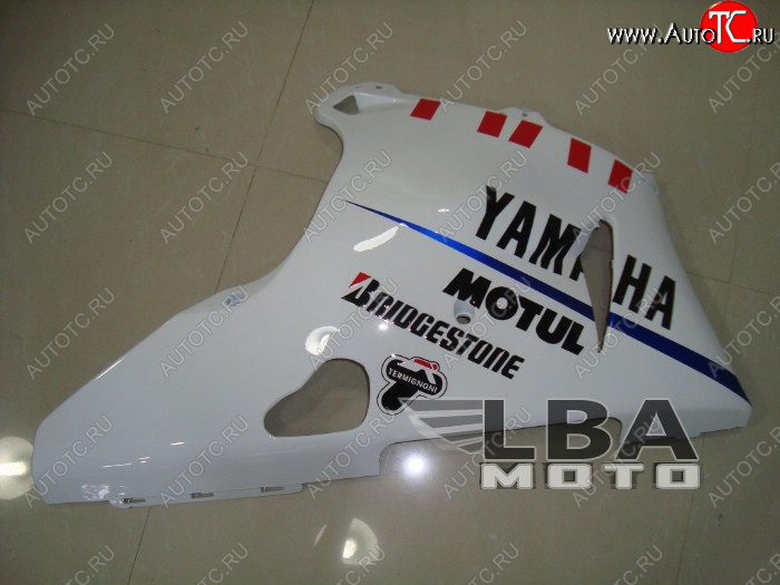 4 199 р. Правый нижний боковой пластик для Yamaha R1 98-99 Без цвета  пм-00000569  с доставкой в г. Керчь