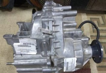 111 999 р. Коробка передач раздаточная 44 Hover H5 дизель 2 918  we121dvs12333114117  с доставкой в г. Керчь. Увеличить фотографию 1