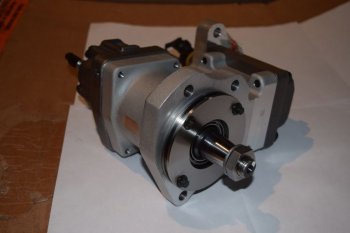 257 999 р. Топливный насос Cummins QSC 8.3L 4076442 4010173 новый товар 7512  nartikuls4449  с доставкой в г. Керчь. Увеличить фотографию 1