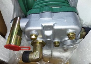 29 369 р. Компрессор воздушный FAW CA6DL2 евро5 FAW FAW 3509010c671-0382  с доставкой в г. Керчь. Увеличить фотографию 2