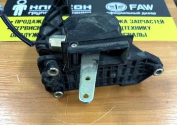 3 599 р. Педаль газа FAW J6 Е2 FAW 1108010-50a  с доставкой в г. Керчь. Увеличить фотографию 2