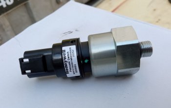 Датчик давления 30B0864    LIUGONG 30b0864