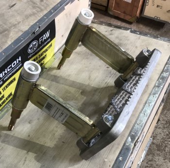 3 719 р. Ступенька железная нижняя левая правая SHACMAN X3000 SHACMAN dz14251240130  с доставкой в г. Керчь. Увеличить фотографию 2