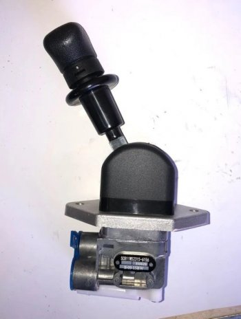 1 689 р. Кран ручного тормоза Howo T5G 811W52315-6156 VALMO000533 SITRAK 811w52315-6156  с доставкой в г. Керчь. Увеличить фотографию 2