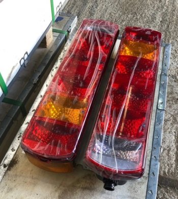 2 589 р. Фонарь задний левый Howo T5GSitrak (4 болта) VALMO000539 SITRAK wg9719810011  с доставкой в г. Керчь. Увеличить фотографию 3
