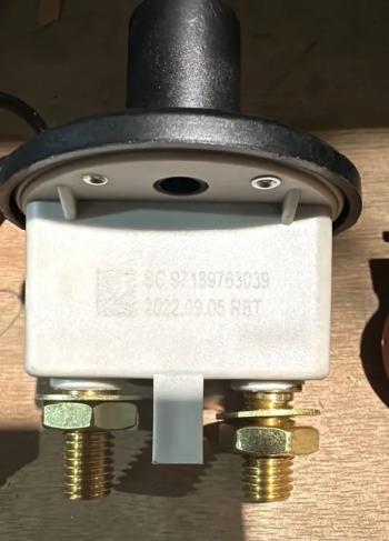 529 р. Выключатель массы SHACMAN X3000 VALMO VALMO dz97189763039  с доставкой в г. Керчь. Увеличить фотографию 3