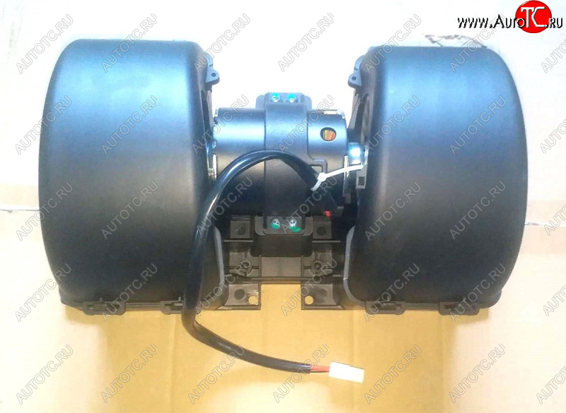 4 059 р. Мотор отопителя с крыльчаткой X3000 DZ14251841103 SHACMAN dz14251841103  с доставкой в г. Керчь