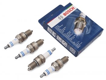 Комплект свечей CHEVROLET AVEOKALOS 05-LADA GRANTAKALINALARGUS 11-NIVA 76- (комплект 4шт) BOSCH 0242235915