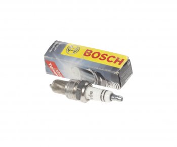 265 р. Свеча зажигания ВАЗ-2108 WR7DC+ BOSCH BOSCH 0242235663  с доставкой в г. Керчь. Увеличить фотографию 1