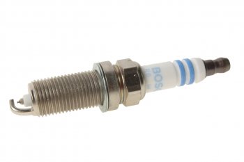 689 р. Свеча зажигания FR7SI30 MITSUBISHI Lancer (1.5) (07-) BOSCH BOSCH 0242235769  с доставкой в г. Керчь. Увеличить фотографию 1