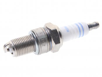218 р. Свеча зажигания WR6DC+(замена для 0241240558, 530) BOSCH BOSCH 0242240592  с доставкой в г. Керчь. Увеличить фотографию 1