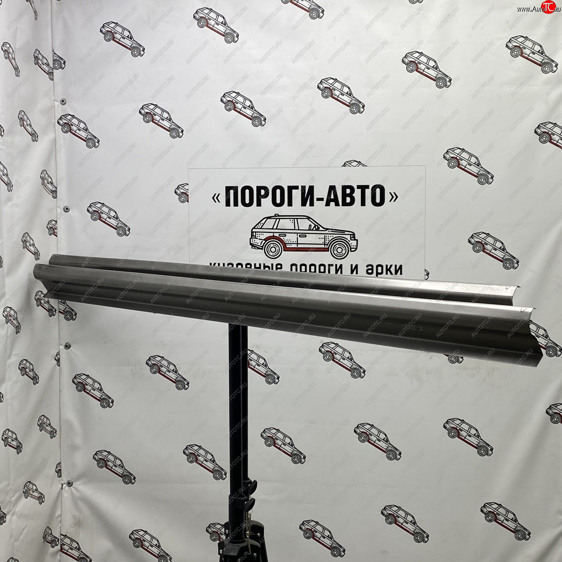 1 989 р. Правый порог (Ремкомплект) Пороги-Авто Toyota Hilux AN120 дорестайлинг (2016-2020) (холоднокатаная сталь 1 мм)  с доставкой в г. Керчь