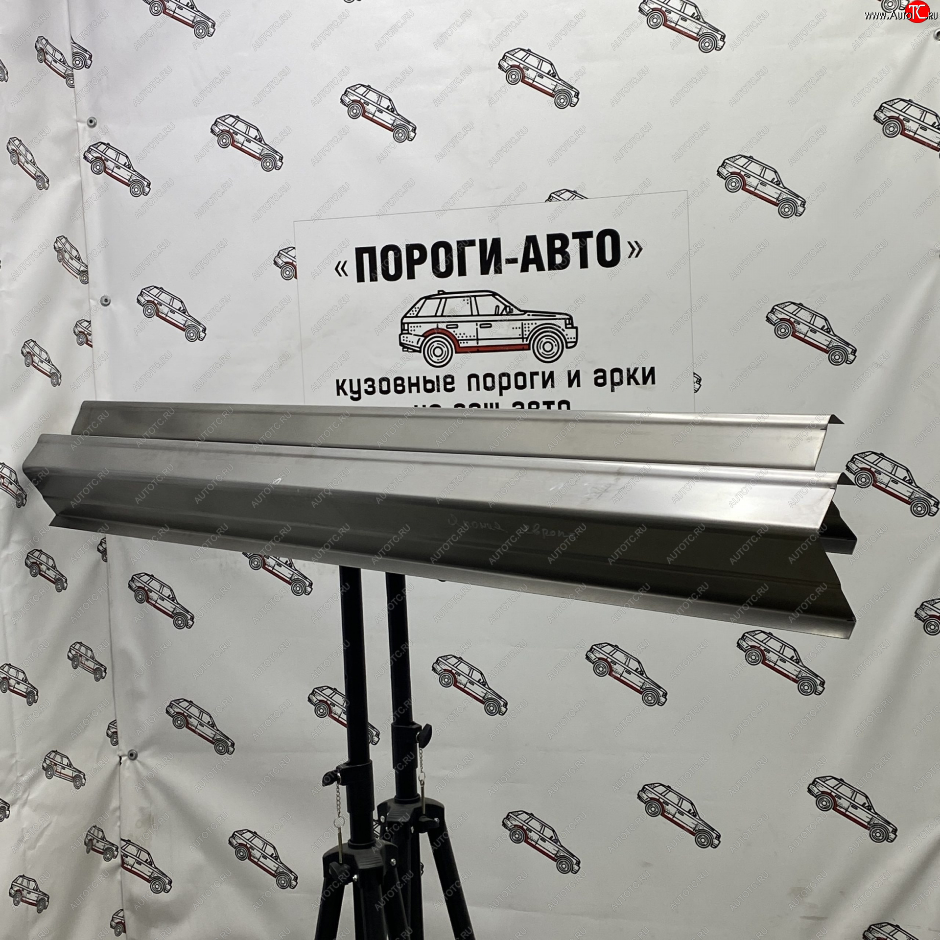 1 989 р. Левый порог (Ремкомплект) Пороги-Авто  Mitsubishi Galant  8 (1996-2005)  дорестайлинг седан,  рестайлинг седан (холоднокатаная сталь 1 мм)  с доставкой в г. Керчь