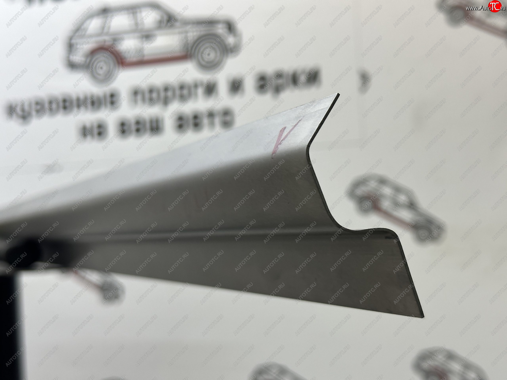 1 989 р. Порог сдвижной двери (Ремомплект) ответная часть Пороги-Авто  Toyota Previa  2 (2000-2006) (холоднокатаная сталь 1 мм)  с доставкой в г. Керчь