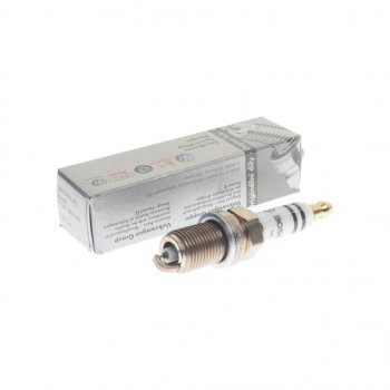 Свеча зажигания VW AUDI SEAT SKODA (04-) (1.82.0 TSITFSI) (BOSCH) OE VAG 06h905611