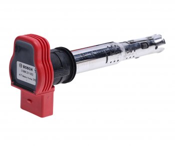 4 999 р. Катушка зажигания VW Touareg AUDI A4,A5,A6,A7,A8,Q7,R8 (FSI/TFSI) BOSCH BOSCH 0986221052 BOSCH 0986221052  с доставкой в г. Керчь. Увеличить фотографию 2