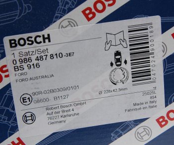 3 099 р. Колодки тормозные задние барабанные (4шт.) BOSCH Ford Focus 2  седан дорестайлинг (2004-2008)  с доставкой в г. Керчь. Увеличить фотографию 4