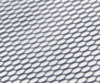 1 149 р. Решетка радиатора сетка (черная) 100х50см (соты 6х12 мм) GRILLE TUNING GRILLE TUNING 100х50 (соты ) black  с доставкой в г. Керчь. Увеличить фотографию 2