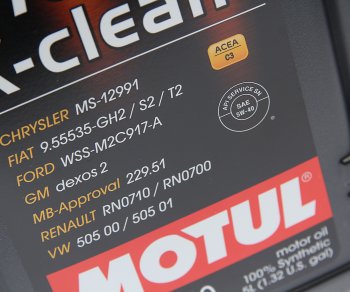 5 799 р. Масло моторное 8100 X-CLEAN C3 5W40 синт.5л MOTUL MOTUL 102051  с доставкой в г. Керчь. Увеличить фотографию 2