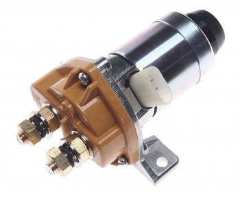 2 899 р. Выключатель массы дистанционный МАЗ 24V 50А 2-х контактный AVTOELECTRICA AVTOELECTRICA 1400.3737 ае  с доставкой в г. Керчь. Увеличить фотографию 1
