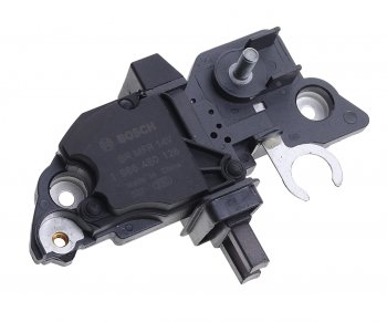 3 389 р. Реле регулятор MERCEDES C (CL203,W203,S203) напряжения генератора BOSCH BOSCH 1986ae0126  с доставкой в г. Керчь. Увеличить фотографию 1
