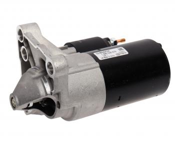 21 449 р. Стартер RENAULT Duster (2.0) BOSCH BOSCH 1986s00679 BOSCH 1986s00679  с доставкой в г. Керчь. Увеличить фотографию 1