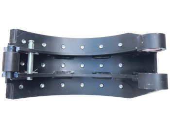 11 949 р. Колодки тормозные ПАЗ-4230,4234 (2шт.) комплект на колесо мост КААЗ BRAKE BLOCKS BRAKE BLOCKS 52642-350109091-fr  с доставкой в г. Керчь. Увеличить фотографию 2