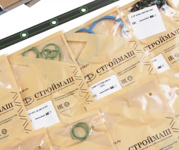 14 999 р. Прокладка двигателя ЯМЗ-534 комплект полный силиконфторсиликон (18 поз.50 дет.) СТРОЙМАШ СТРОЙМАШ 5340.2000005  с доставкой в г. Керчь. Увеличить фотографию 2